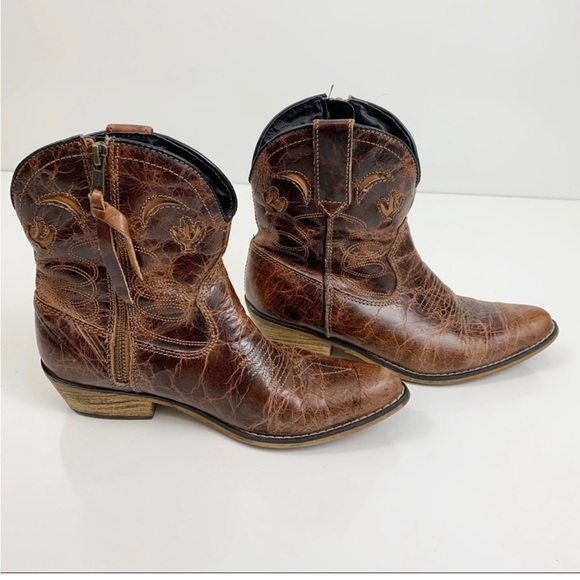 Dingo Leather Cactus Moon Desert Theme boots - Picture 2 of 7